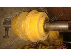 155-30-00233 Каток поддерживающий D85, SD-23