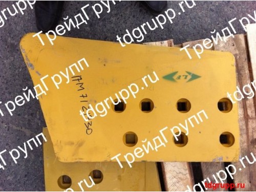 17M-71-21930 Нож боковой левый Komatsu D155A
