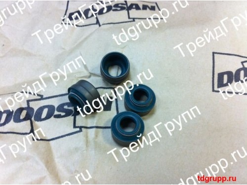 65.04902-0014 Колпачки маслосъемные Doosan DV11