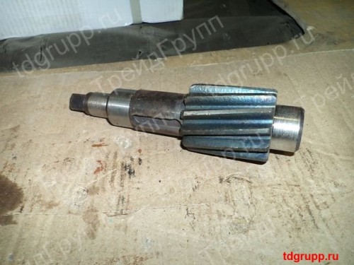 КС-3577.28.073-3 Вал-шестерня (под ключ) механизма поворота