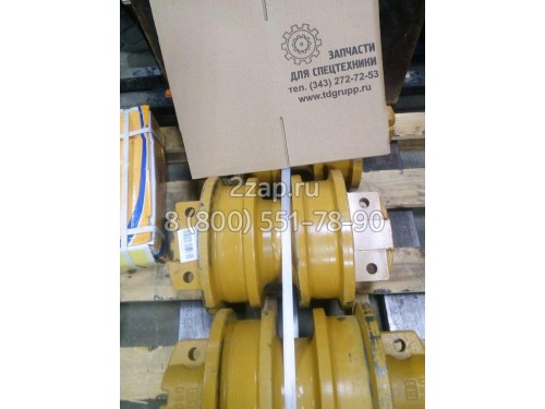 14X-30-00091 Каток опорный (Track Roller Ass'y, Double Flange) Komatsu D65E-12